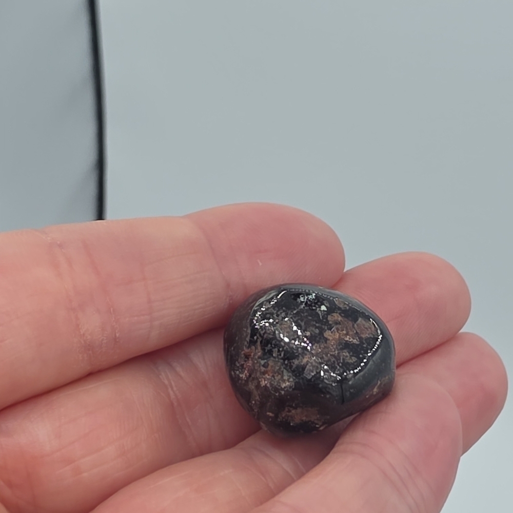 Black Garnet Biotite with Mica Crystal Stone Tumble - Picture 3 of 4